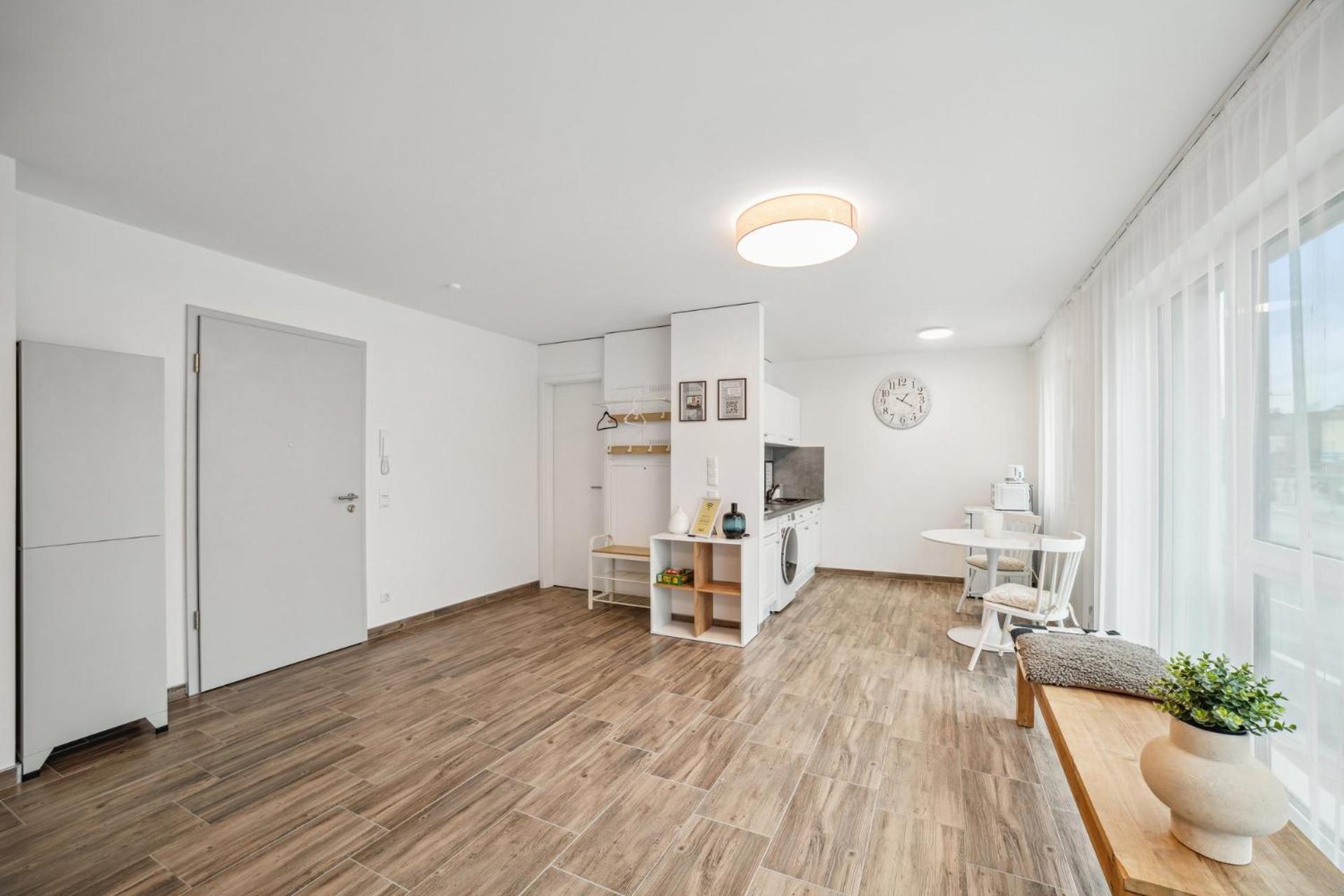 Sali Homes Elegant And Stylish Retreat In Heart Of Bayreuth, Close To River Εξωτερικό φωτογραφία
