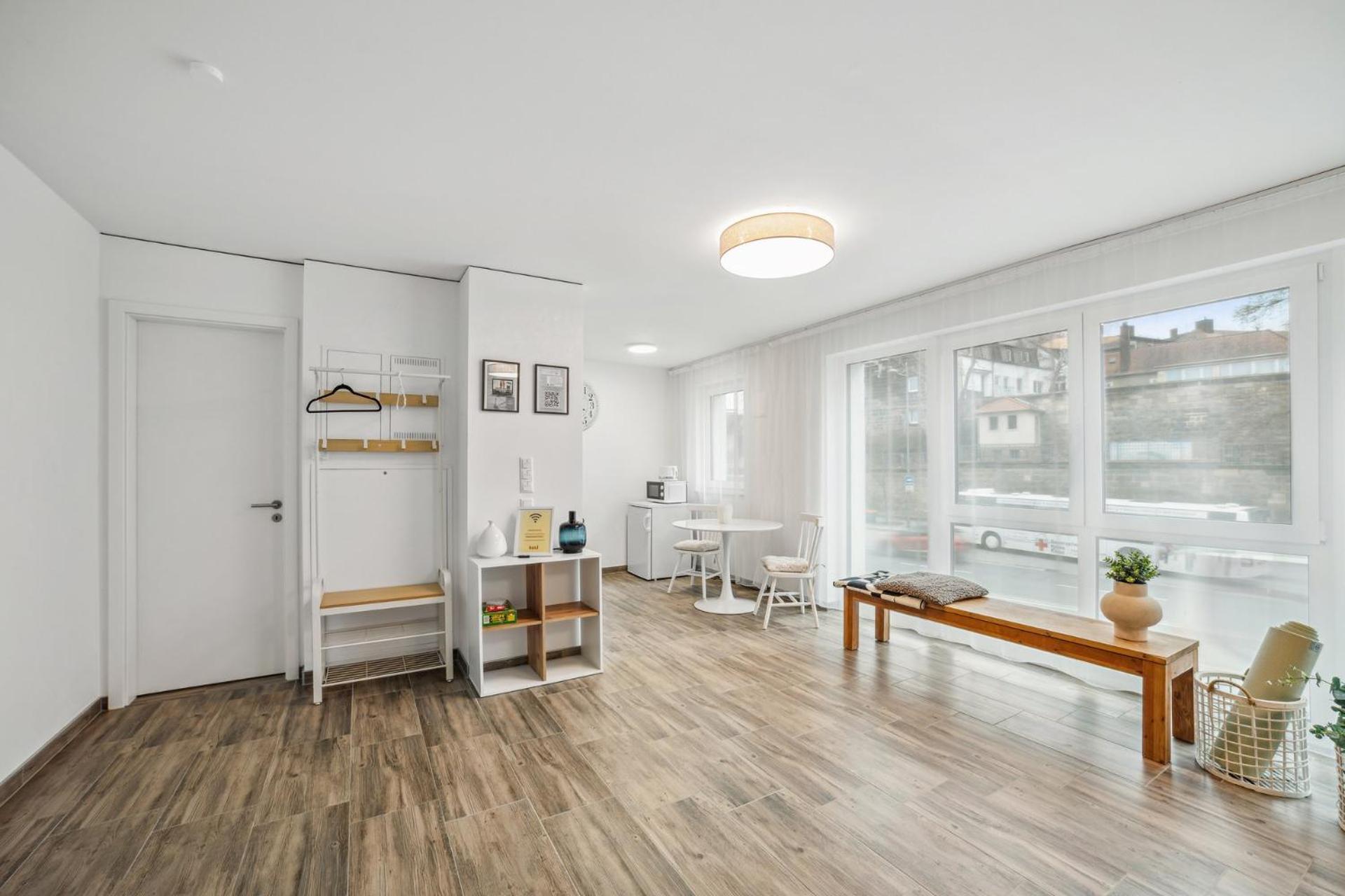 Sali Homes Elegant And Stylish Retreat In Heart Of Bayreuth, Close To River Εξωτερικό φωτογραφία